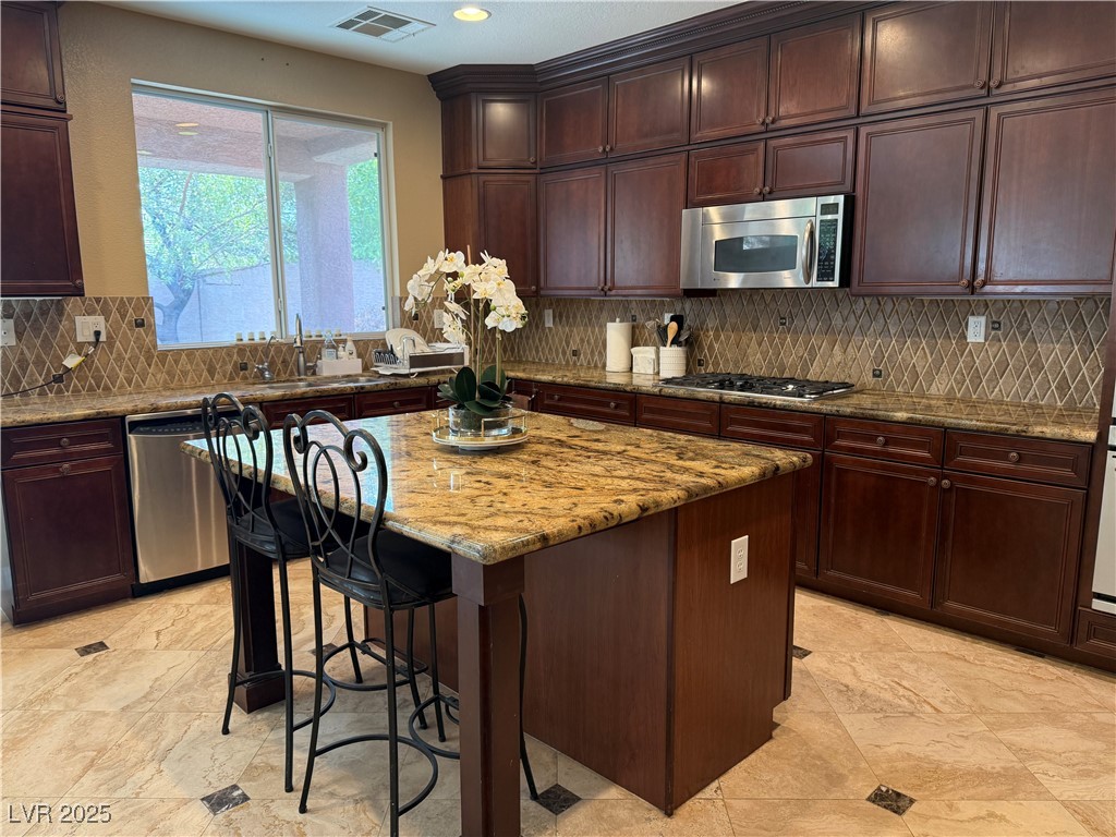 530 Calahonda Court Property Photo 11