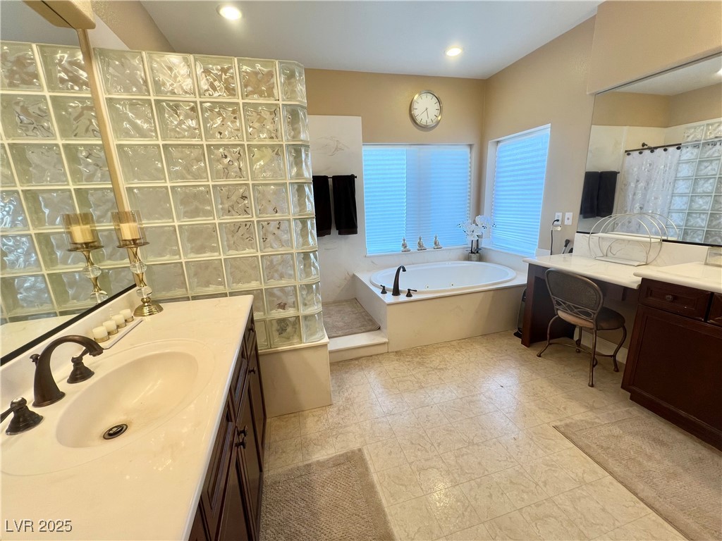 530 Calahonda Court Property Photo 27