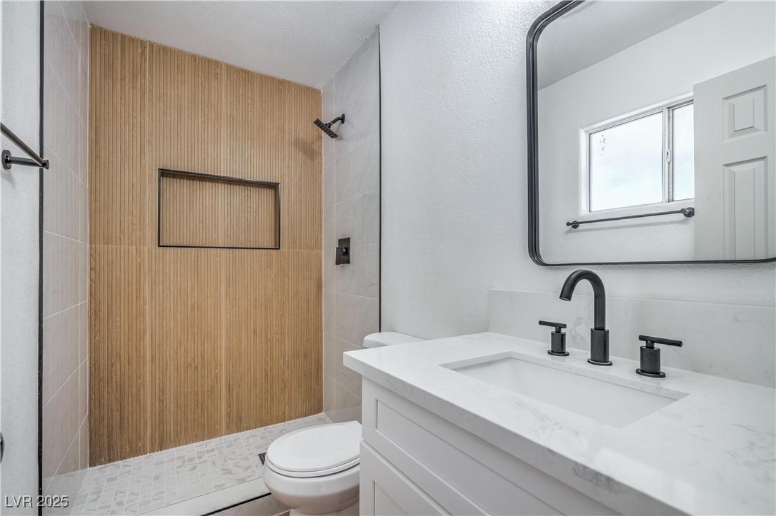 5279 Consul Avenue Property Photo 4