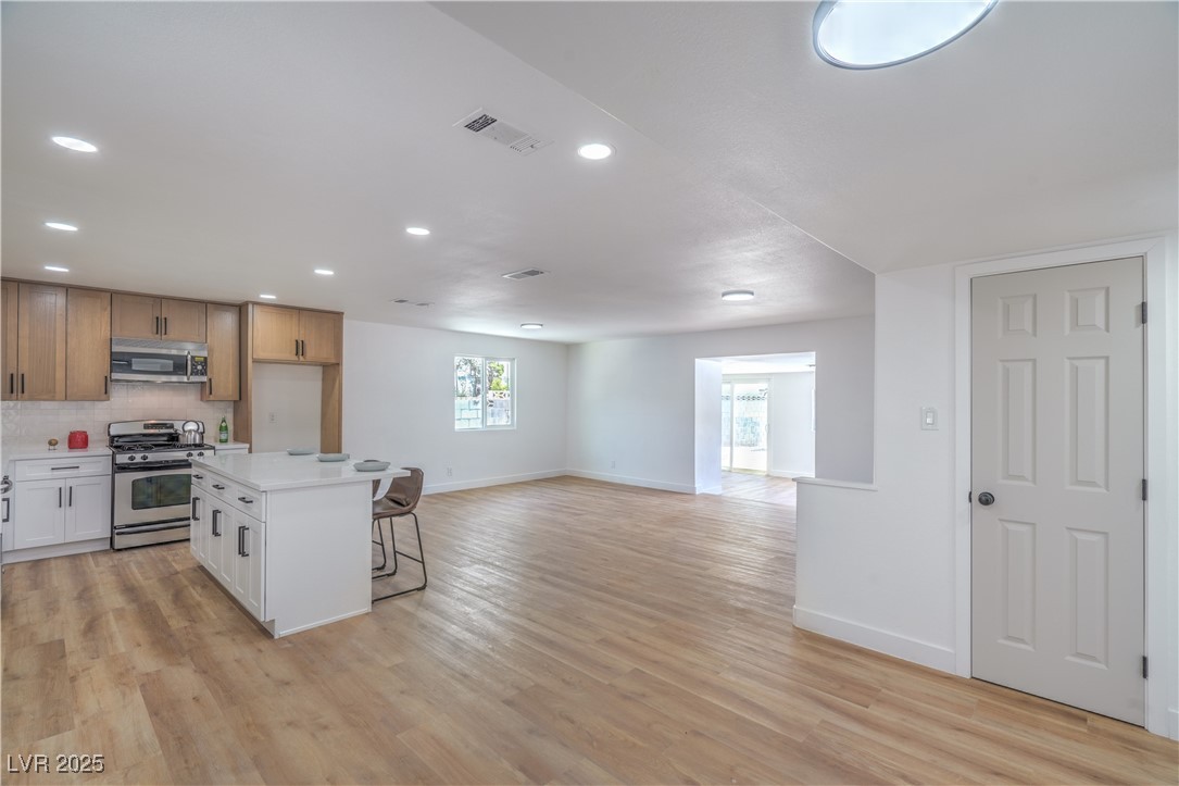 5279 Consul Avenue Property Photo 16