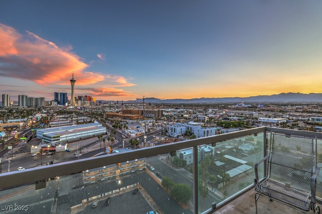 900 Las Vegas Boulevard 1208 Property Photo 46
