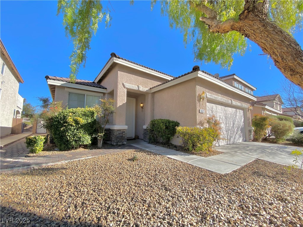 3532 Mountain Park Street Property Photo 2