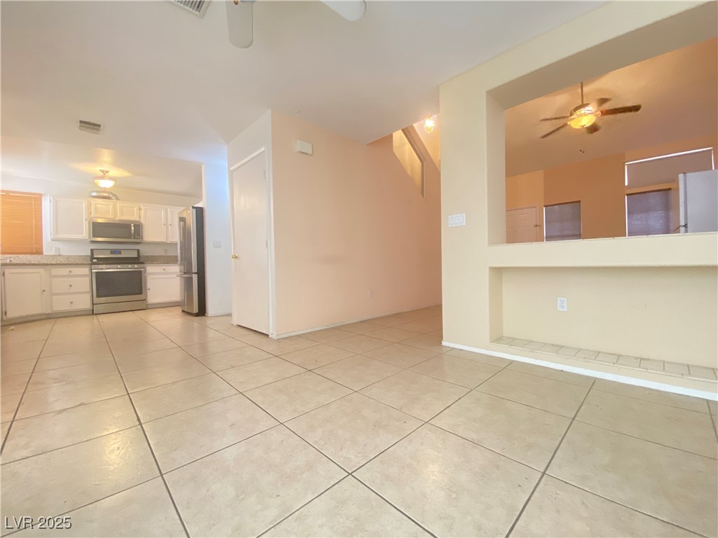 174 Mirador Street Property Photo 10
