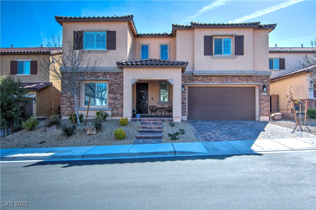 996 Fairway Hill Street Property Photo 1