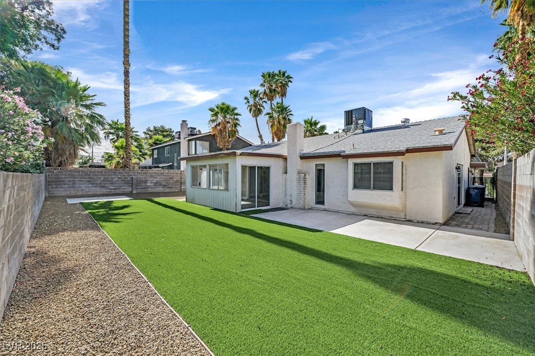3849 Boca Chica Avenue Property Photo 24