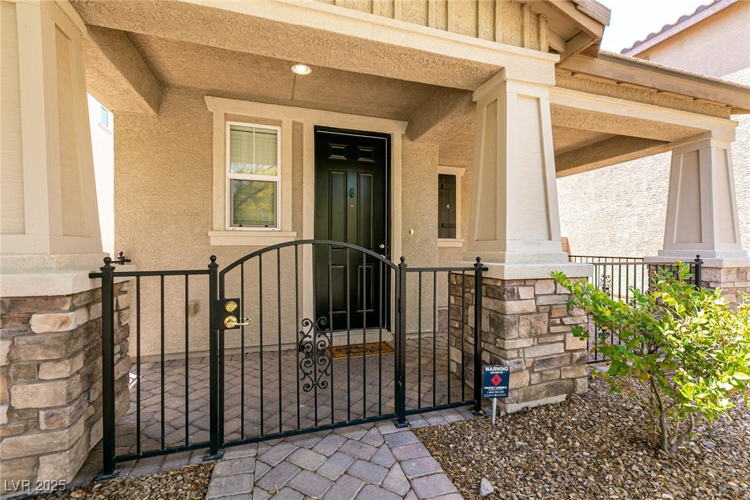3045 Camino Rico Avenue Property Photo 3