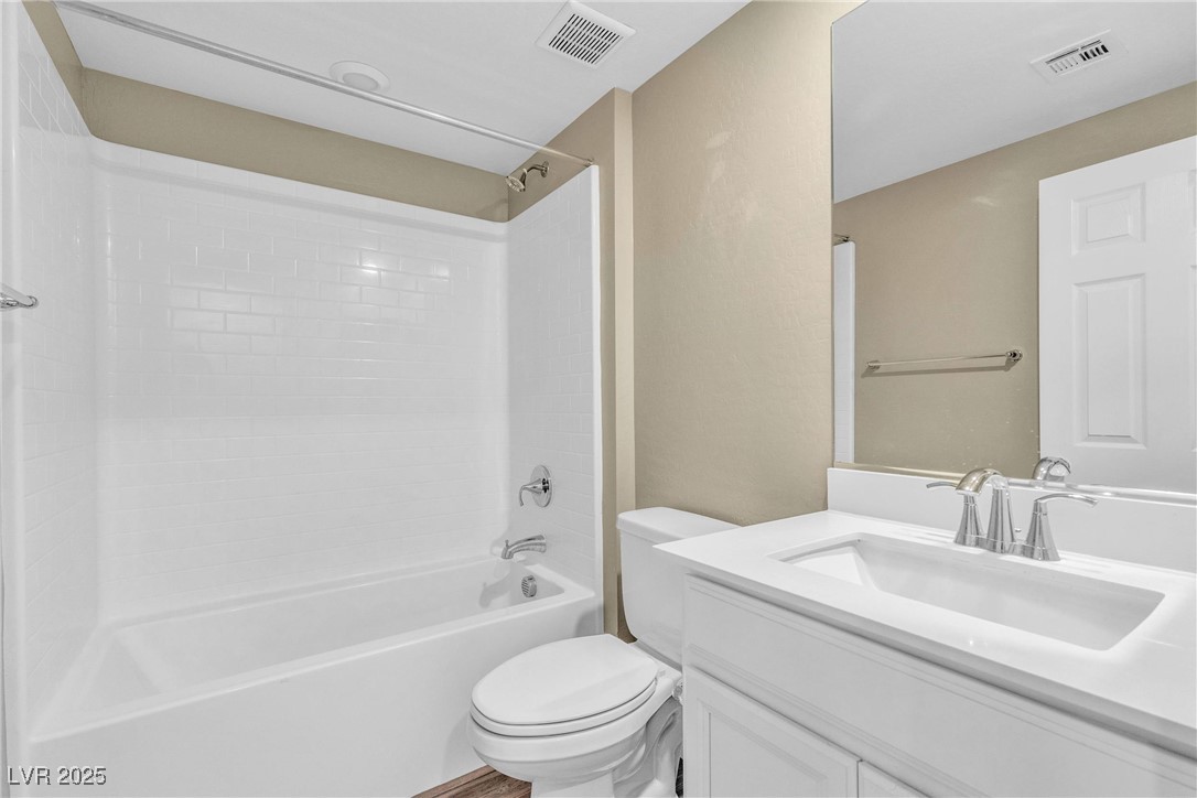 156 Campbelltown Avenue Property Photo 6