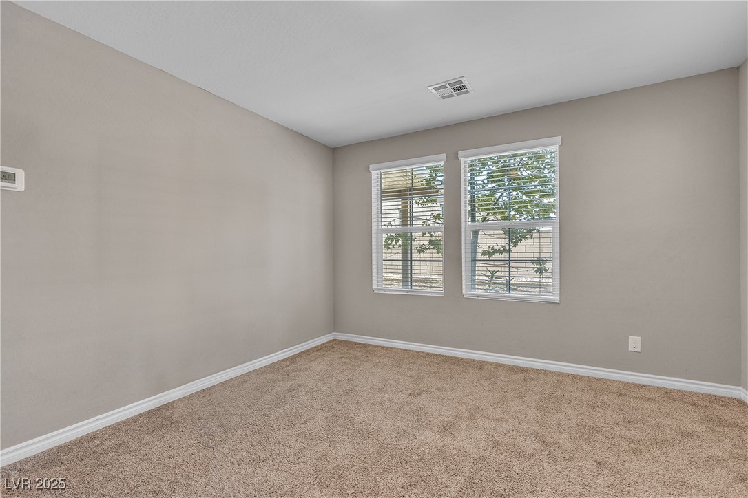156 Campbelltown Avenue Property Photo 12
