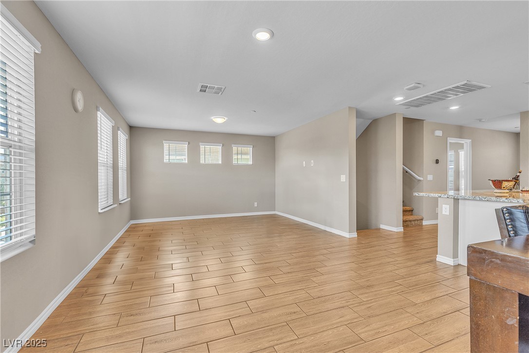 156 Campbelltown Avenue Property Photo 32
