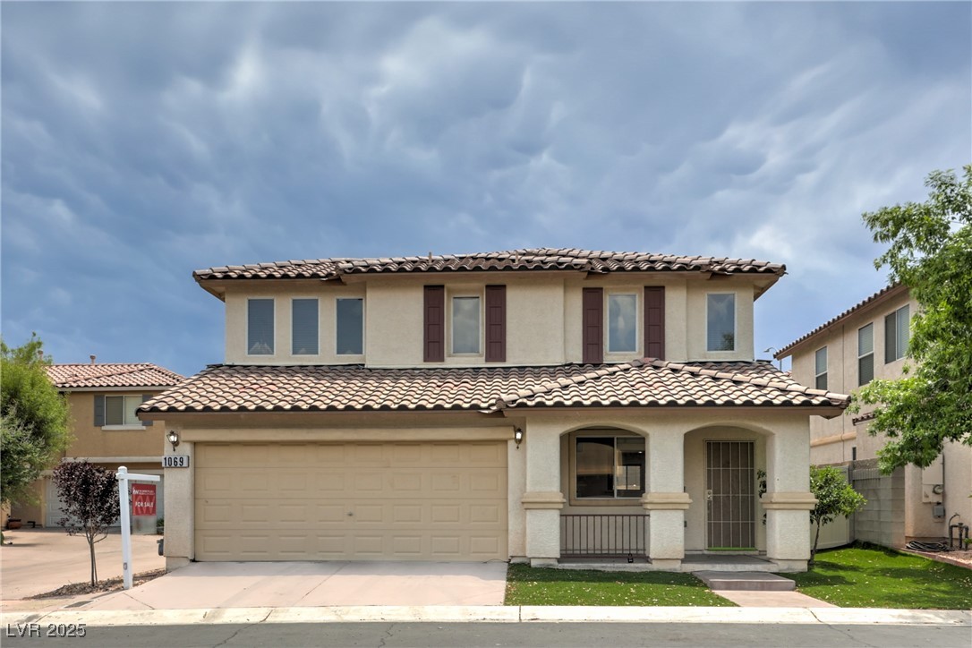 1069 Coronado Peak Avenue Property Photo 3
