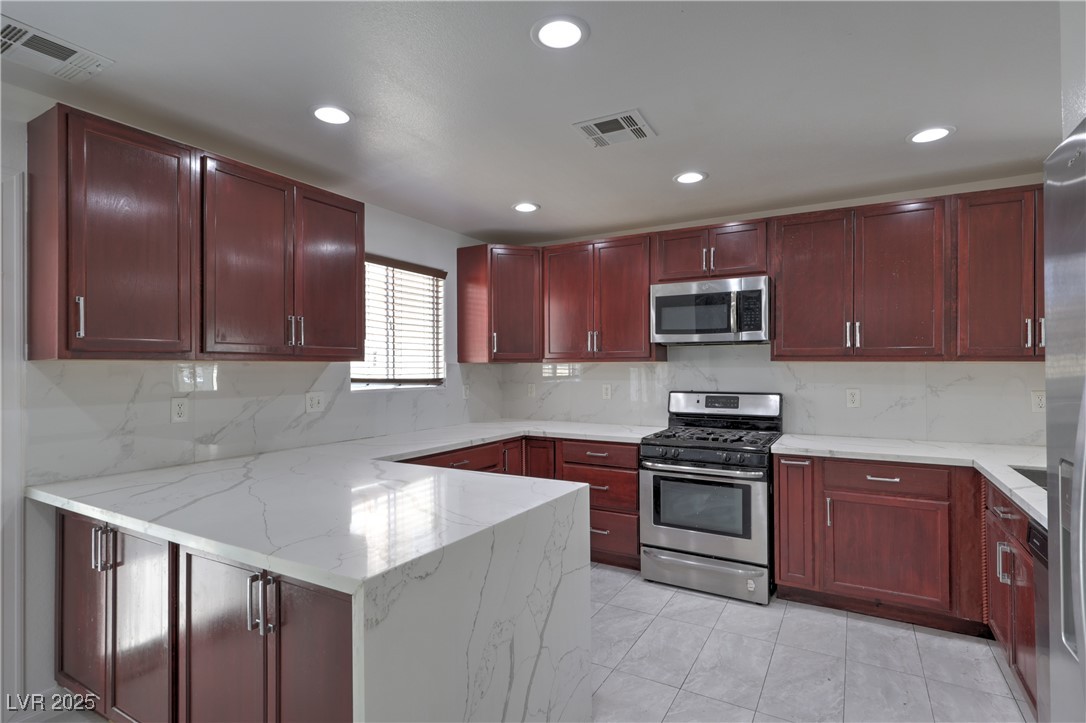 1069 Coronado Peak Avenue Property Photo 6
