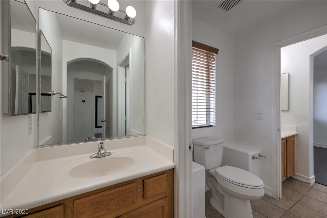 1069 Coronado Peak Avenue Property Photo 26
