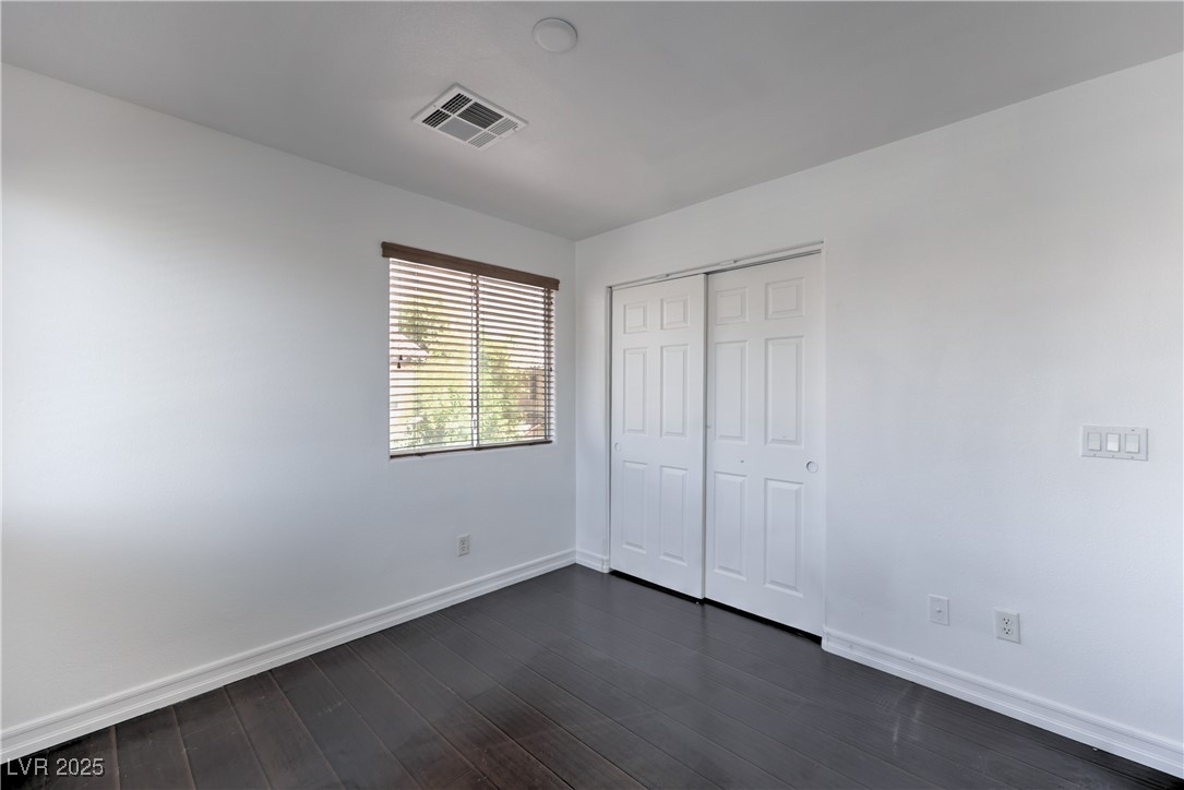 1069 Coronado Peak Avenue Property Photo 28