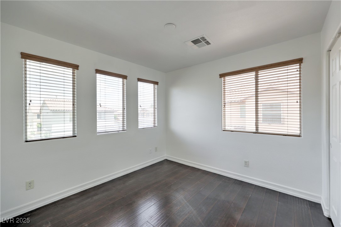 1069 Coronado Peak Avenue Property Photo 31