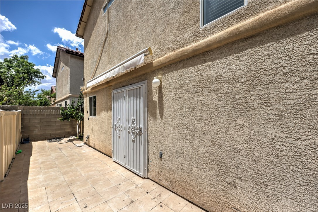 1069 Coronado Peak Avenue Property Photo 33