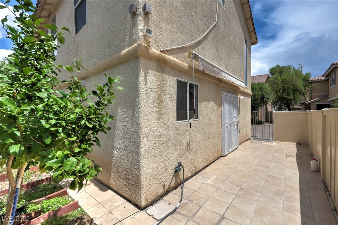 1069 Coronado Peak Avenue Property Photo 34