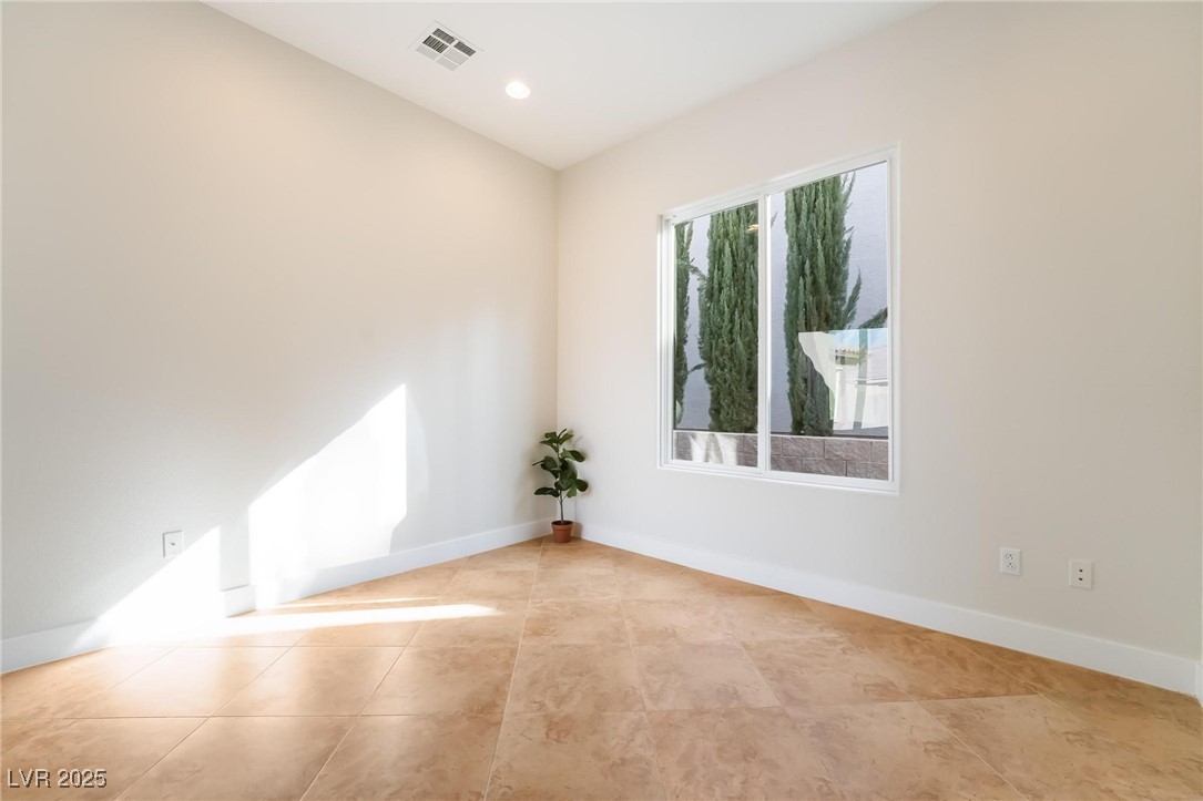 2365 Black River Falls Drive Property Photo 23