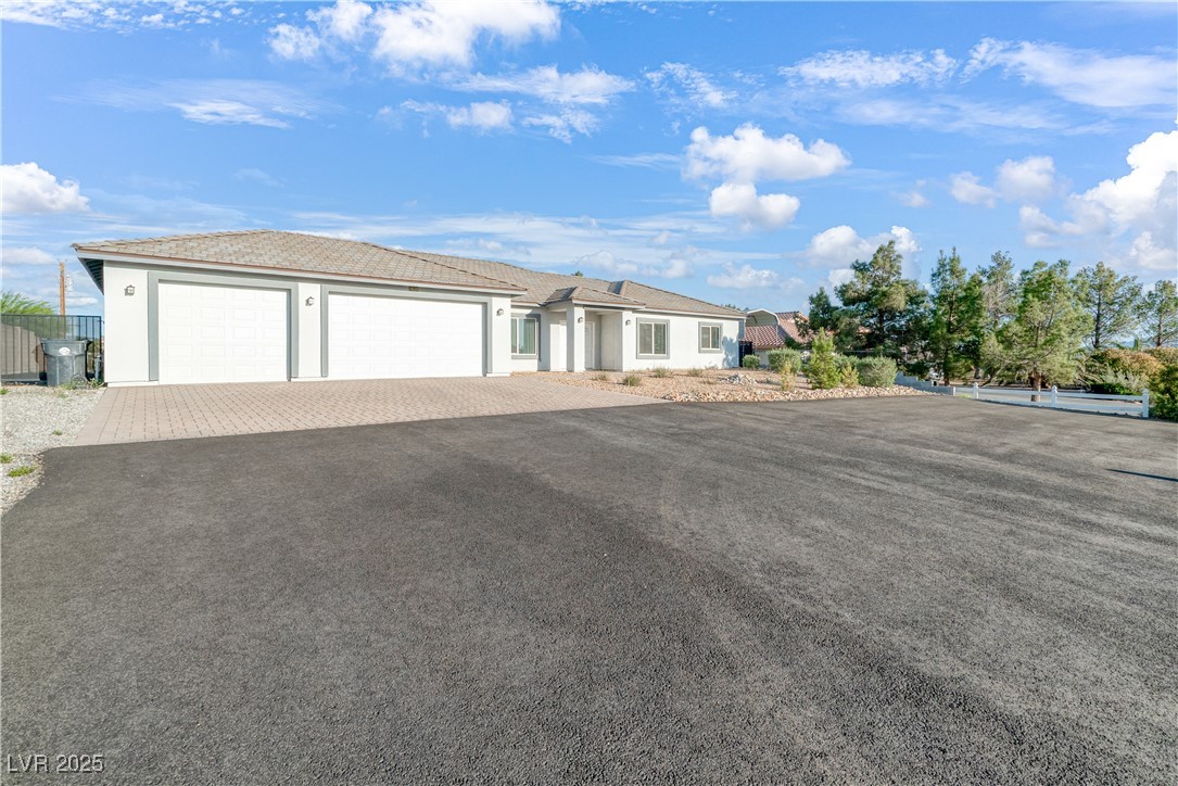 2261 Pampa Avenue Property Photo 1