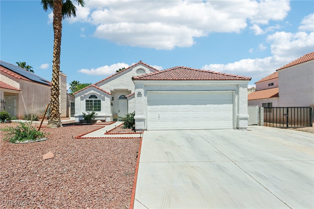 628 Bay Bridge Drive Property Photo 1