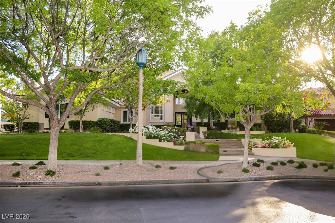 1809 White Hawk Court Property Photo