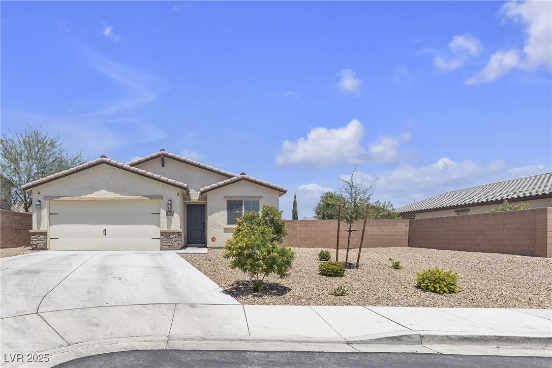 4544 Velvet Oak Court Property Photo 1