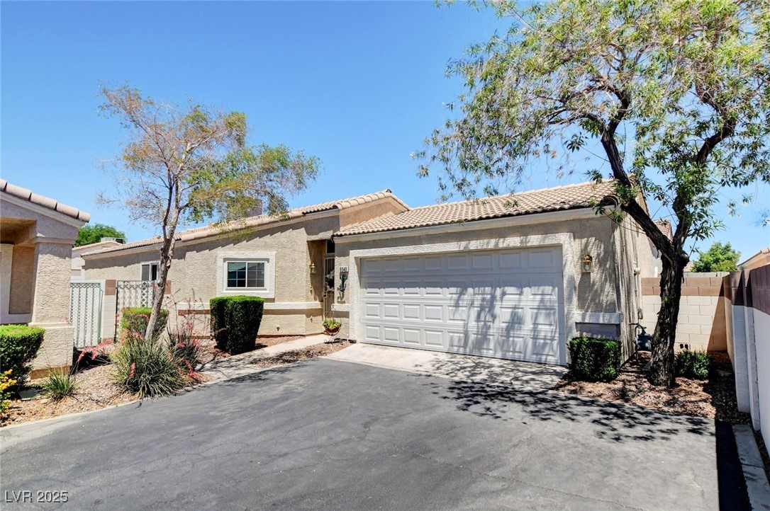 5043 Mascaro Drive Property Photo 1