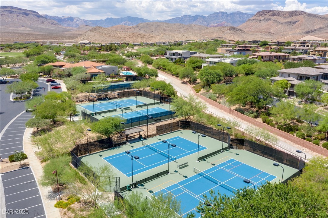 11 Misty Peaks Court Property Photo 86