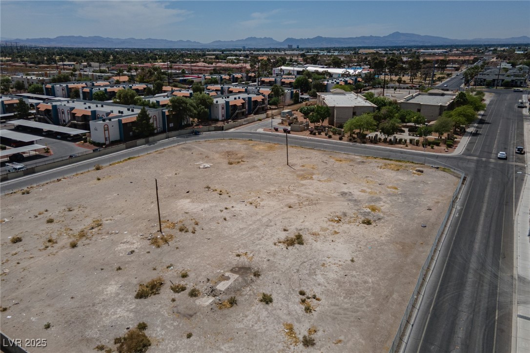 Mcknight St Property Photo 3