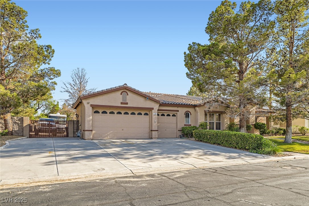 313 Glenridding Street Property Photo 27