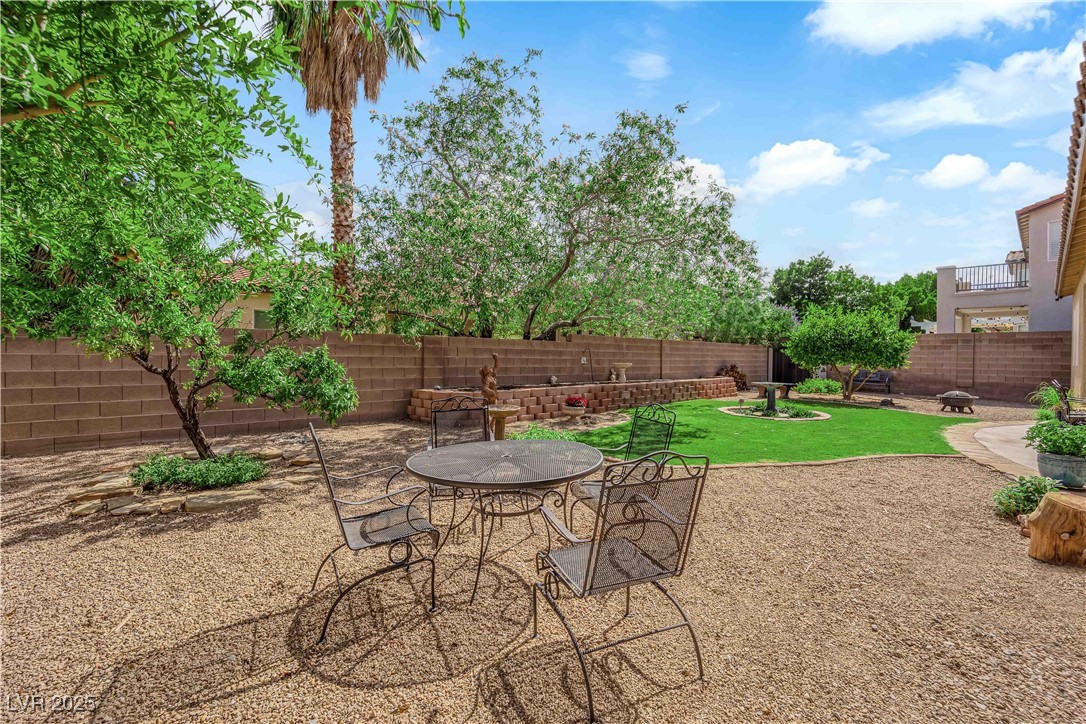 9375 Gold Lake Avenue Property Photo 44