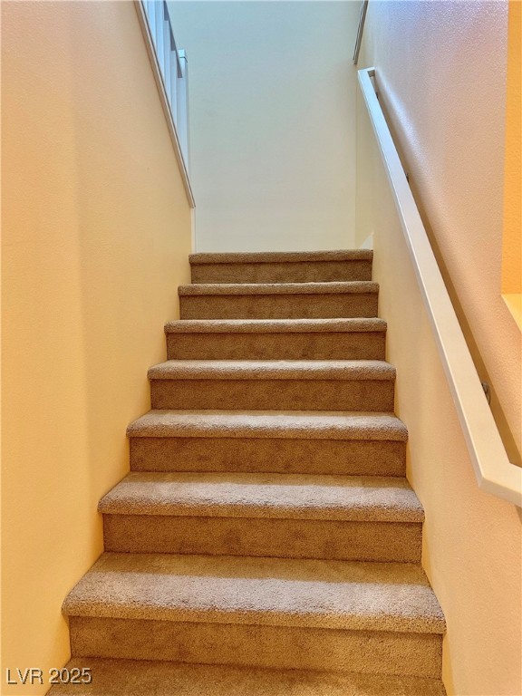 10334 Kesington Drive Property Photo 20