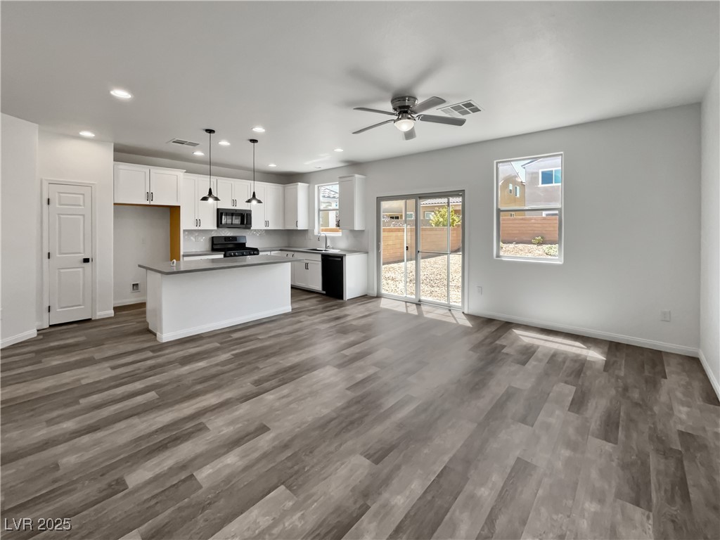 5709 Jaysin Douglas Street Property Photo 10