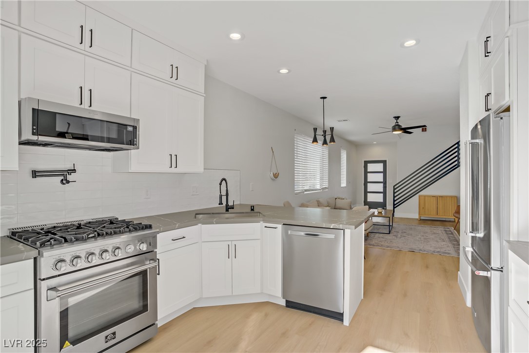 305 Napa Hills Drive Property Photo 1