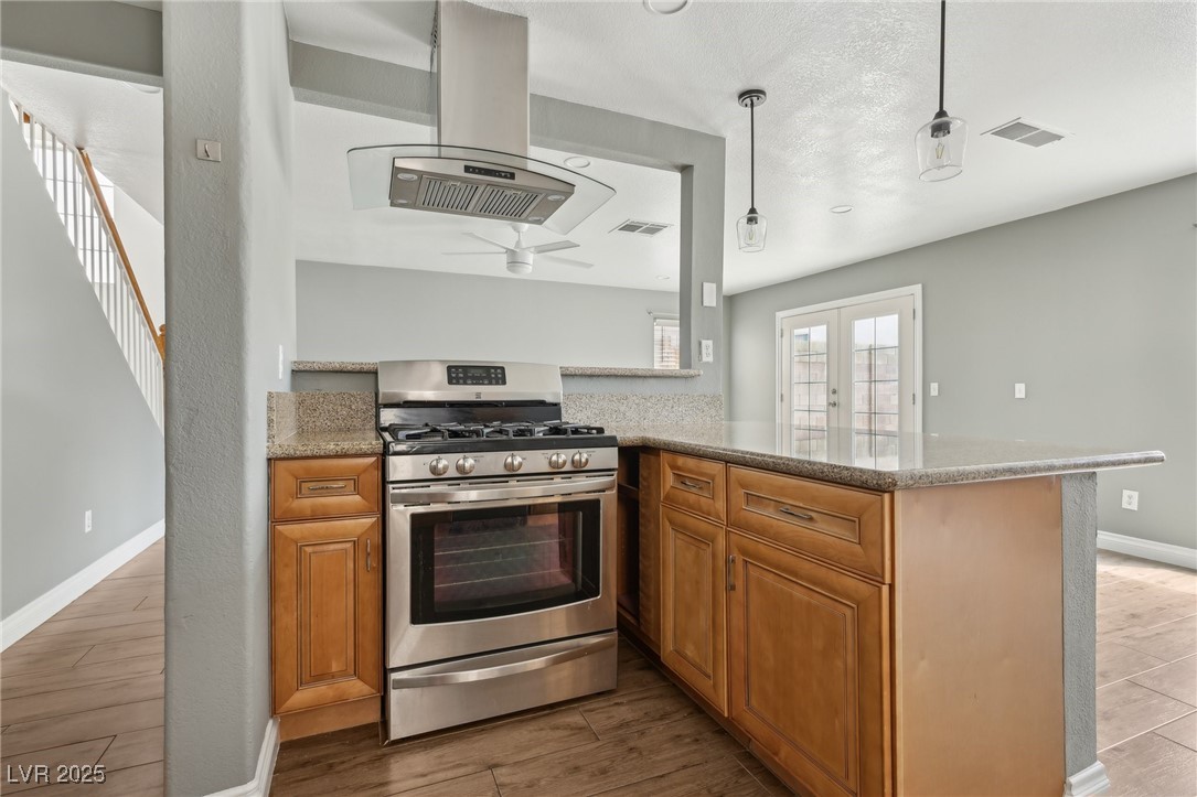 4552 Aviation Street Property Photo 1