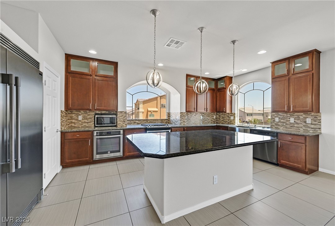 6507 Creekside Cellars Court Property Photo 13
