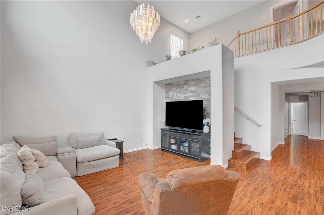 5642 Breckenridge Street Property Photo 6