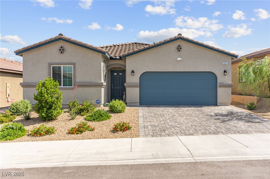 10951 Stone Crossing Avenue Property Photo 1