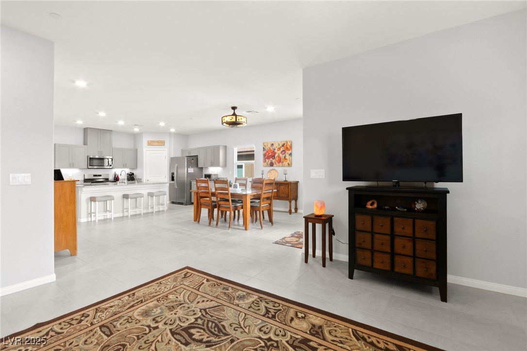 10951 Stone Crossing Avenue Property Photo 13