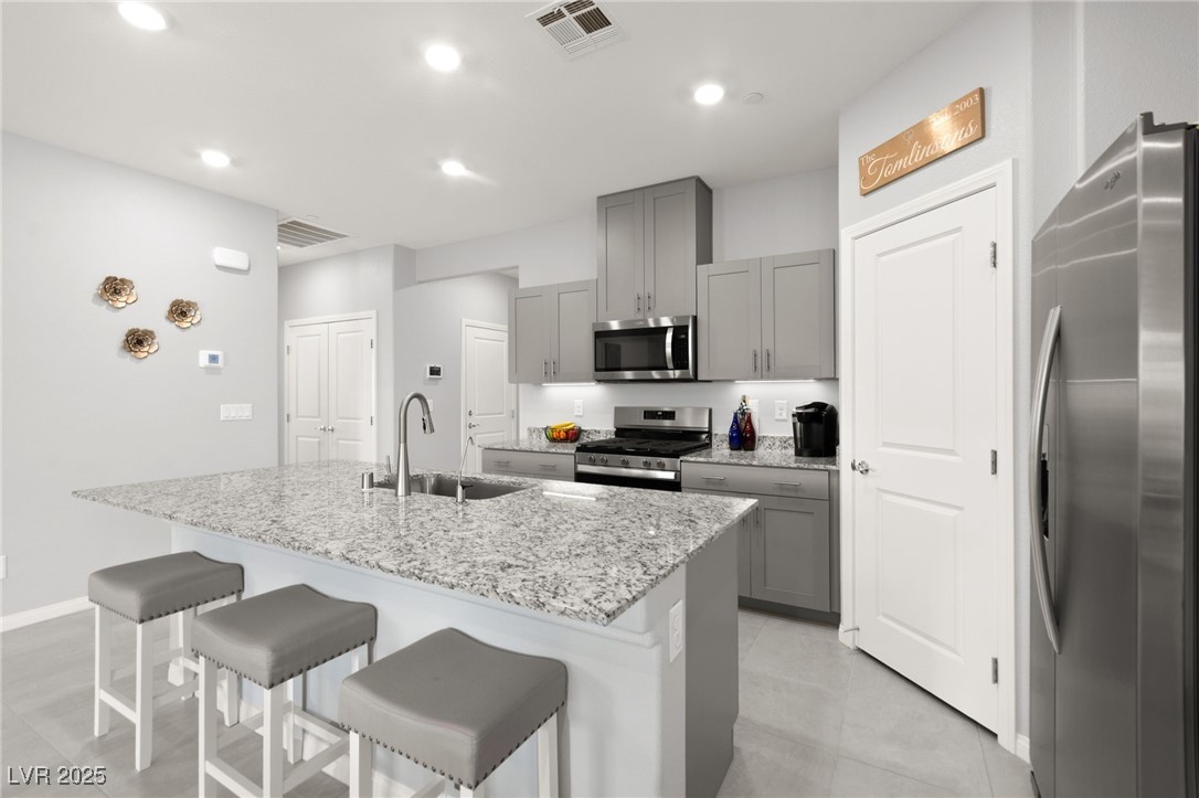 10951 Stone Crossing Avenue Property Photo 15