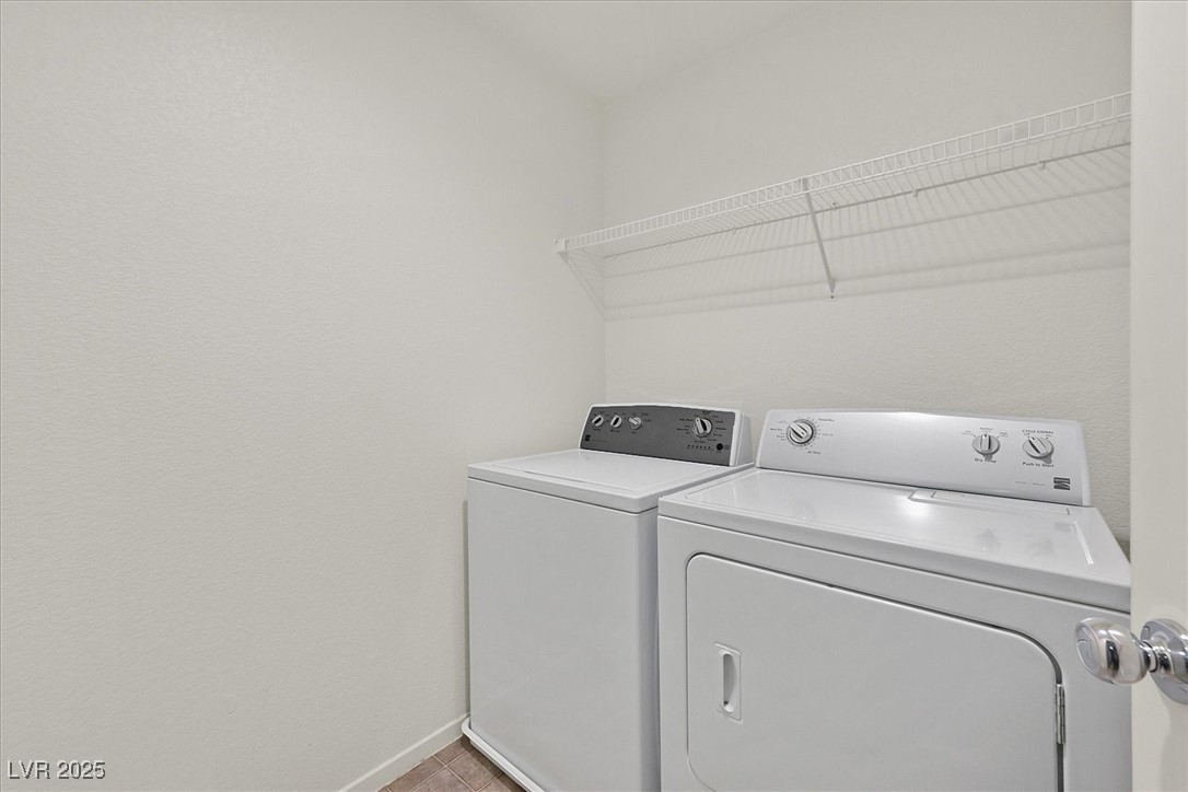 5250 Chester Creek Court Property Photo 22