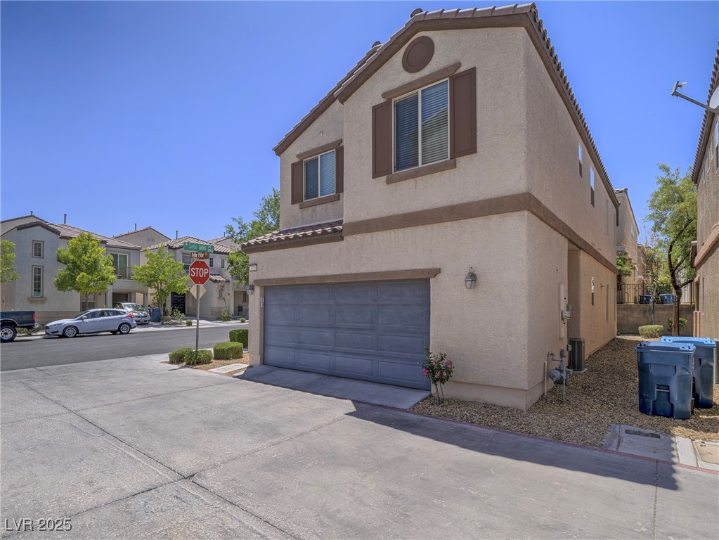 7753 Petite Pillar Court Property Photo 8