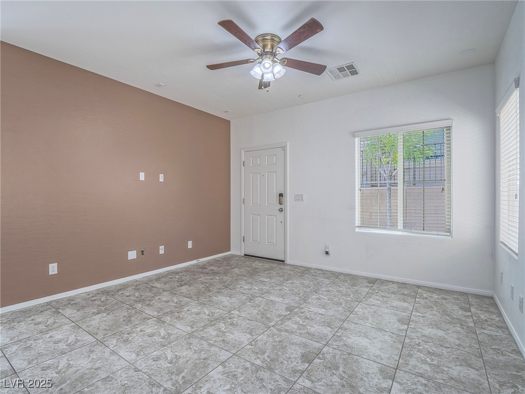 7753 Petite Pillar Court Property Photo 9