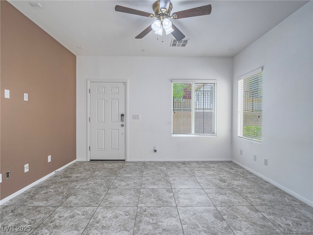 7753 Petite Pillar Court Property Photo 14