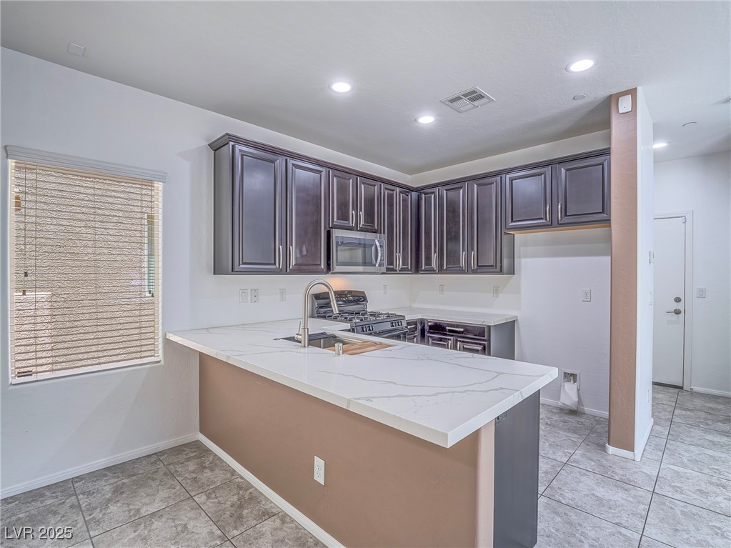 7753 Petite Pillar Court Property Photo 16