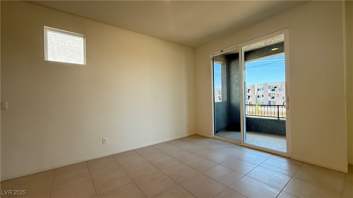 4705 Parkarbor Avenue Property Photo 15