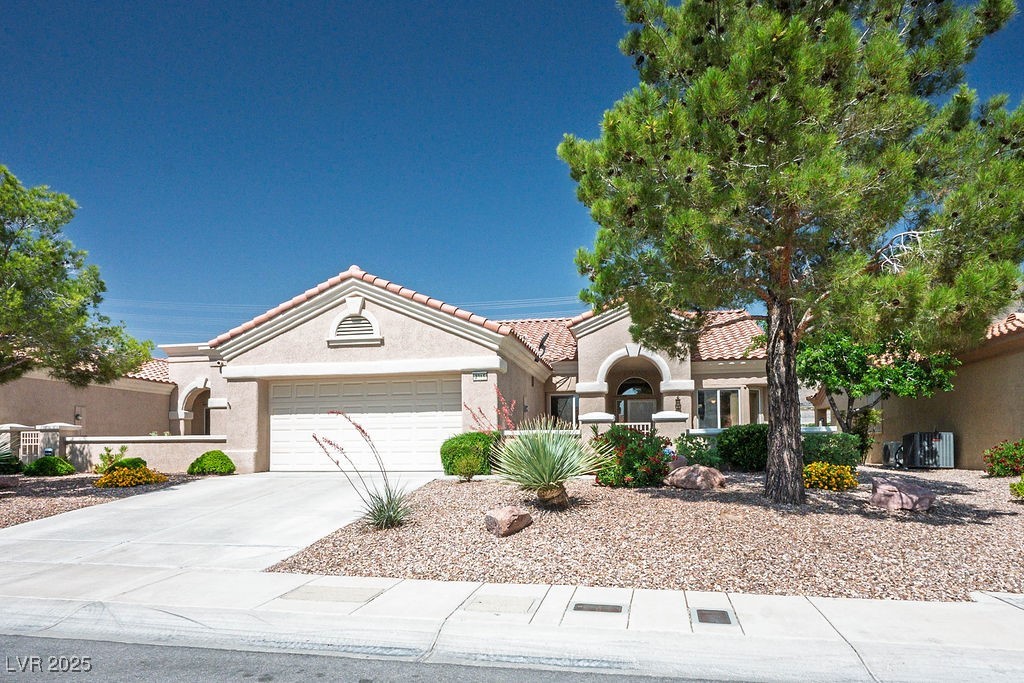 2315 Sun Cliffs Street Property Photo 1