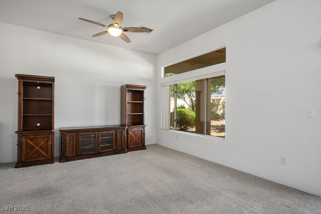2315 Sun Cliffs Street Property Photo 13
