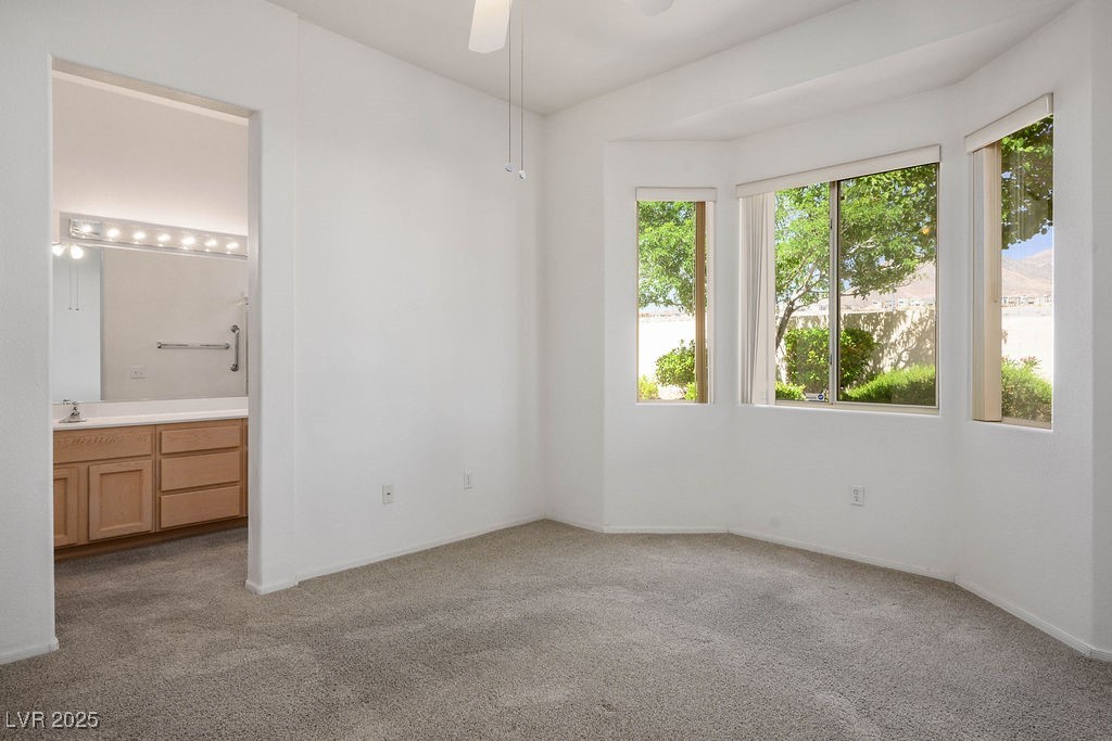 2315 Sun Cliffs Street Property Photo 18