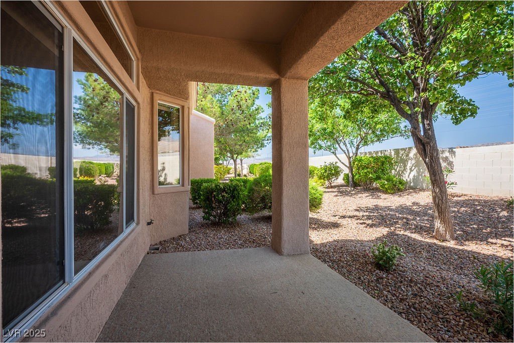 2315 Sun Cliffs Street Property Photo 27