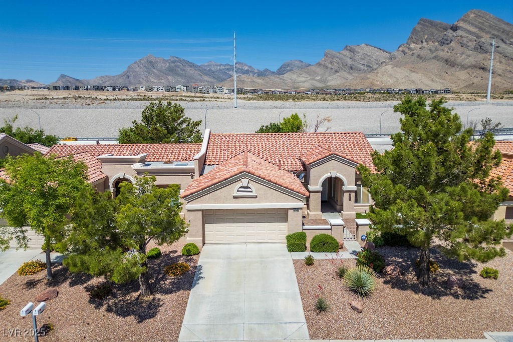 2315 Sun Cliffs Street Property Photo 33